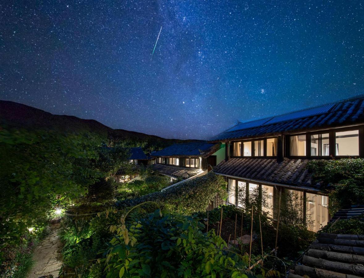 The Bivou Lijiang Hotell Lijiang  Eksteriør bilde